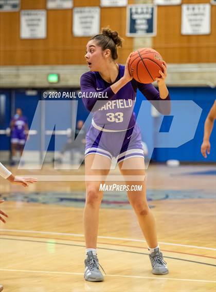 Thumbnail 3 in Garfield vs. Eastside Catholic (WIAA 3A District 2 Final) photogallery.