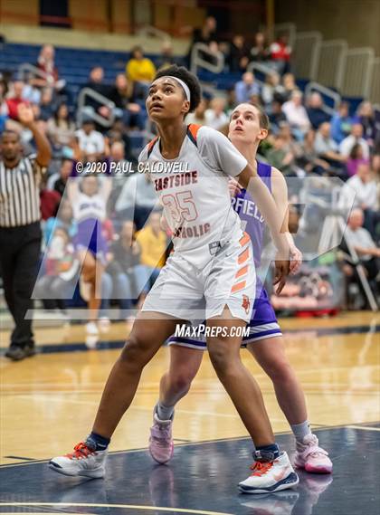 Thumbnail 1 in Garfield vs. Eastside Catholic (WIAA 3A District 2 Final) photogallery.