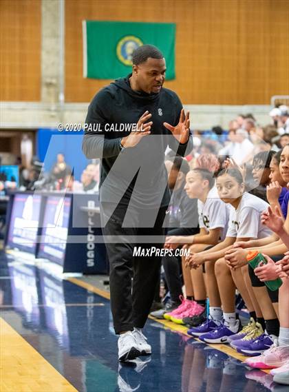 Thumbnail 2 in Garfield vs. Eastside Catholic (WIAA 3A District 2 Final) photogallery.