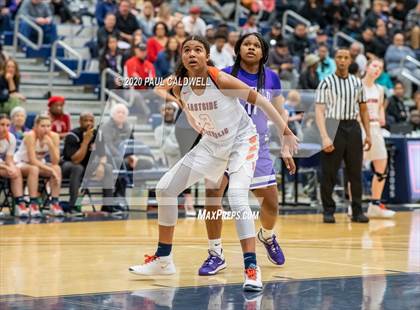 Thumbnail 3 in Garfield vs. Eastside Catholic (WIAA 3A District 2 Final) photogallery.