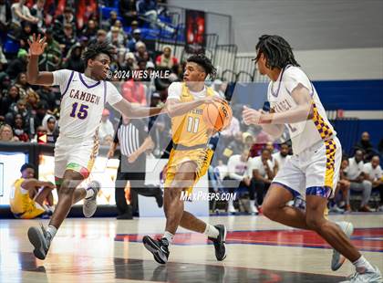 Thumbnail 1 in Whitehaven vs Camden (Memphis Hoopfest) photogallery.