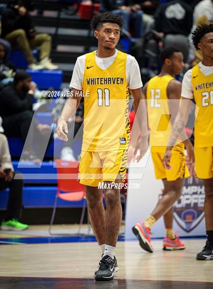 Thumbnail 1 in Whitehaven vs Camden (Memphis Hoopfest) photogallery.