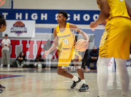 Thumbnail 2 in Whitehaven vs Camden (Memphis Hoopfest) photogallery.