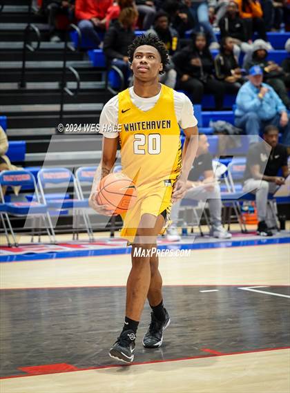Thumbnail 2 in Whitehaven vs Camden (Memphis Hoopfest) photogallery.