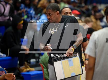 Thumbnail 3 in Whitehaven vs Camden (Memphis Hoopfest) photogallery.