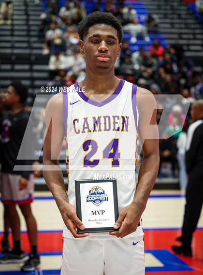 Thumbnail 3 in Whitehaven vs Camden (Memphis Hoopfest) photogallery.