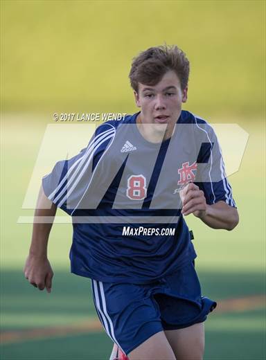 null - Photo 01