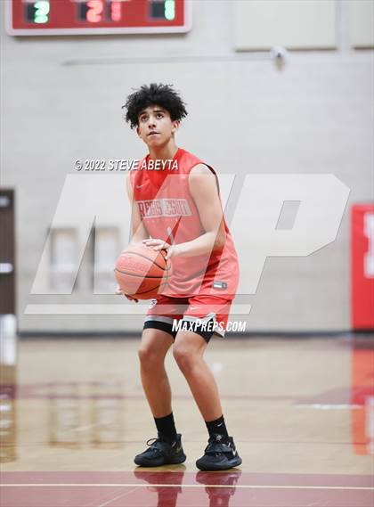 Thumbnail 1 in Legend @ Regis Jesuit photogallery.