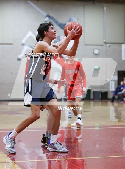 Thumbnail 3 in Legend @ Regis Jesuit photogallery.