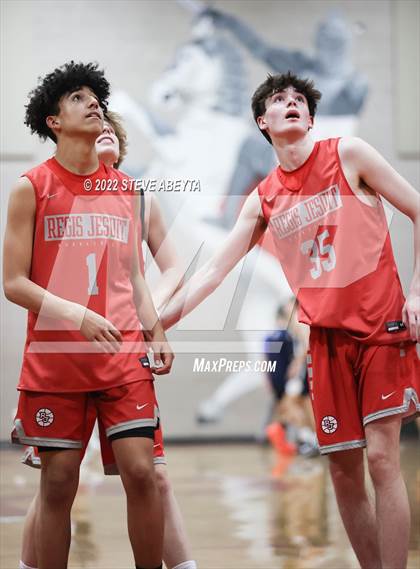 Thumbnail 3 in Legend @ Regis Jesuit photogallery.