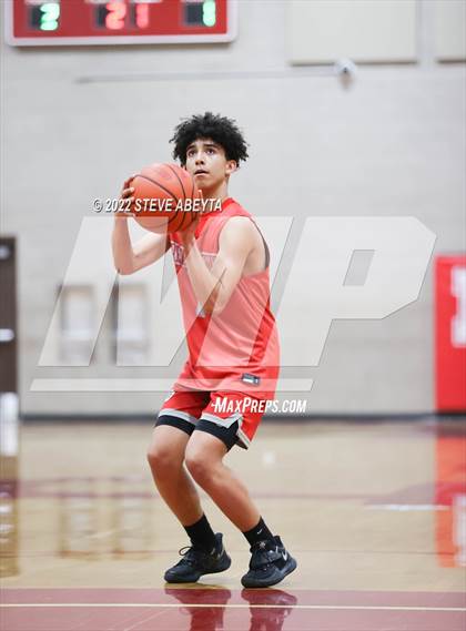 Thumbnail 2 in Legend @ Regis Jesuit photogallery.