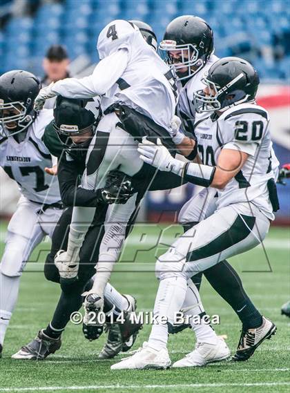 Thumbnail 3 in Longmeadow vs. Marshfield (MIAA Division 2 Final) photogallery.