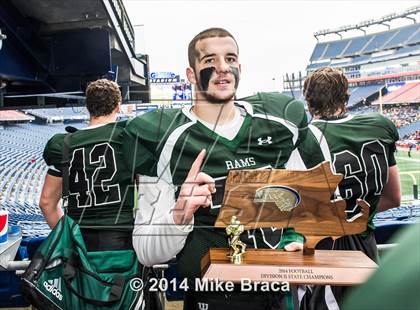 Thumbnail 3 in Longmeadow vs. Marshfield (MIAA Division 2 Final) photogallery.