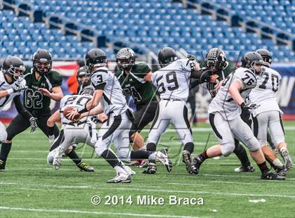 Thumbnail 3 in Longmeadow vs. Marshfield (MIAA Division 2 Final) photogallery.