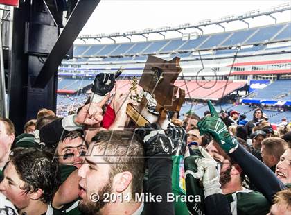 Thumbnail 3 in Longmeadow vs. Marshfield (MIAA Division 2 Final) photogallery.