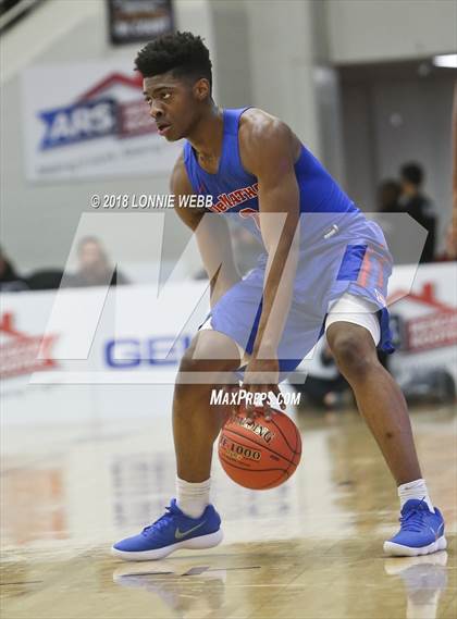 Thumbnail 1 in DeMatha vs. Archbishop Molloy (Spalding Hoophall Classic) photogallery.