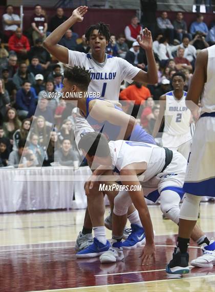 Thumbnail 3 in DeMatha vs. Archbishop Molloy (Spalding Hoophall Classic) photogallery.
