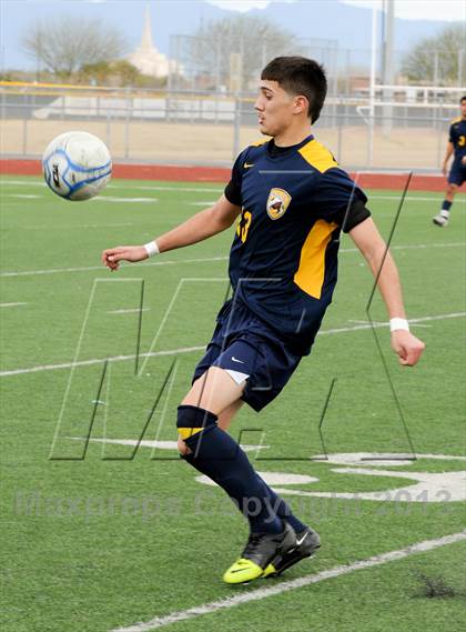 Thumbnail 1 in Salpointe Catholic vs. Apollo (AIA D2 Final) photogallery.