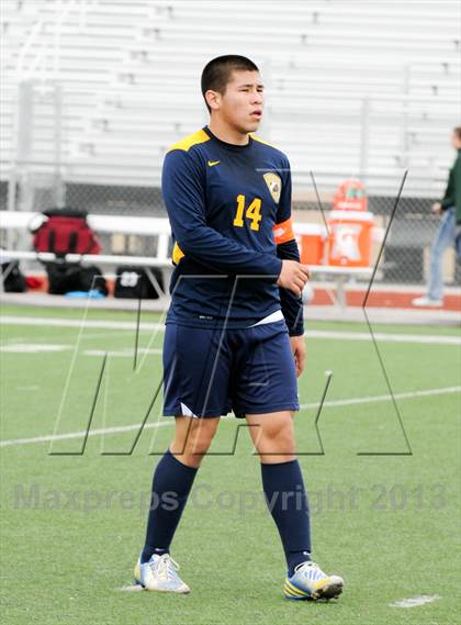 Thumbnail 1 in Salpointe Catholic vs. Apollo (AIA D2 Final) photogallery.
