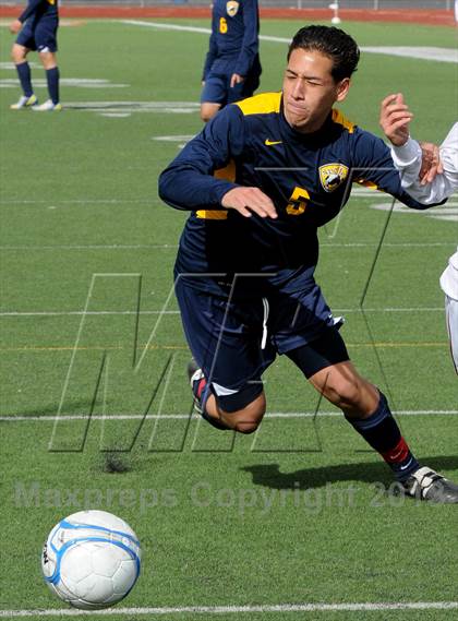 Thumbnail 2 in Salpointe Catholic vs. Apollo (AIA D2 Final) photogallery.
