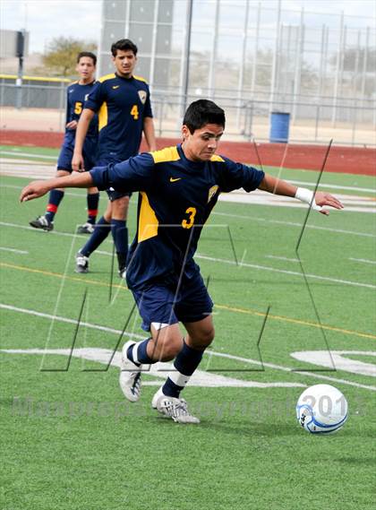 Thumbnail 1 in Salpointe Catholic vs. Apollo (AIA D2 Final) photogallery.