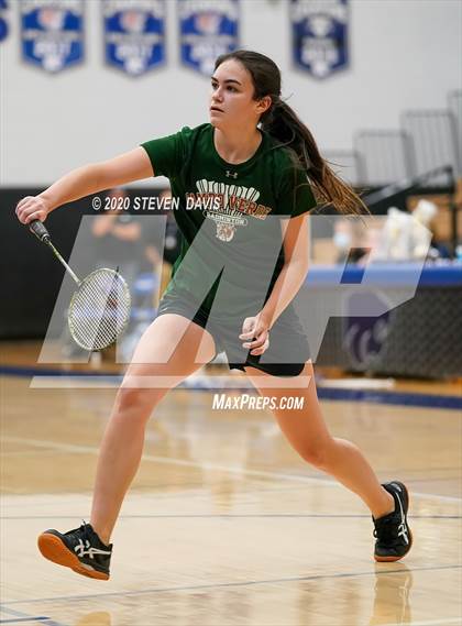 Thumbnail 1 in AIA D1/D2 Badminton Team Finals photogallery.