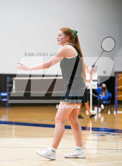 Thumbnail 3 in AIA D1/D2 Badminton Team Finals photogallery.