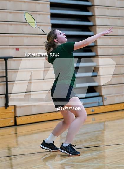 Thumbnail 2 in AIA D1/D2 Badminton Team Finals photogallery.