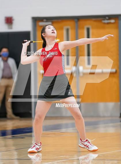 Thumbnail 3 in AIA D1/D2 Badminton Team Finals photogallery.