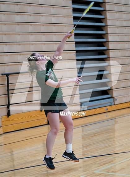 Thumbnail 3 in AIA D1/D2 Badminton Team Finals photogallery.