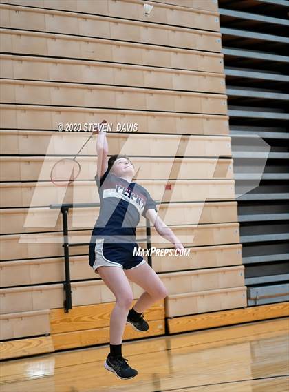 Thumbnail 2 in AIA D1/D2 Badminton Team Finals photogallery.