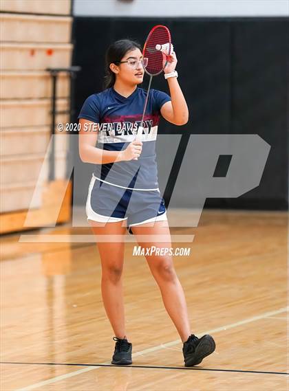 Thumbnail 1 in AIA D1/D2 Badminton Team Finals photogallery.