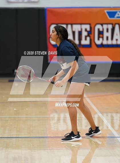 Thumbnail 3 in AIA D1/D2 Badminton Team Finals photogallery.