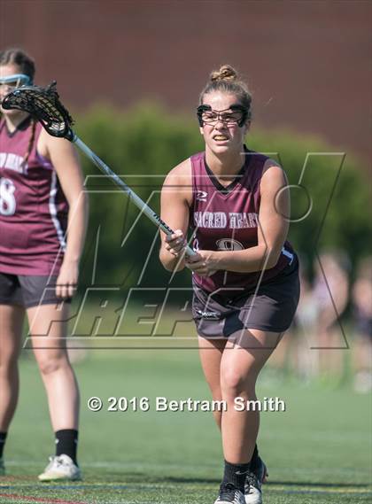 Thumbnail 3 in Sacred Heart vs Mount St. Mary Academy (Monsignor Martin Semifinal) photogallery.