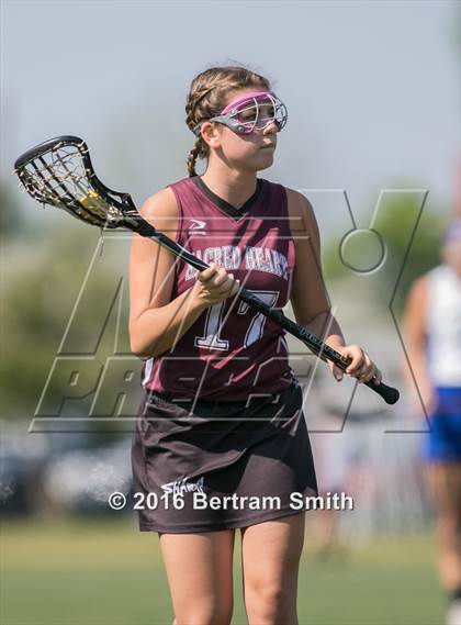 Thumbnail 2 in Sacred Heart vs Mount St. Mary Academy (Monsignor Martin Semifinal) photogallery.