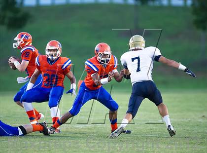 Thumbnail 2 in Marvin Ridge vs Cuthbertson photogallery.