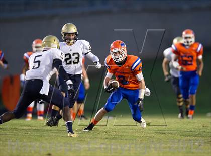 Thumbnail 3 in Marvin Ridge vs Cuthbertson photogallery.