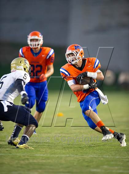 Thumbnail 2 in Marvin Ridge vs Cuthbertson photogallery.