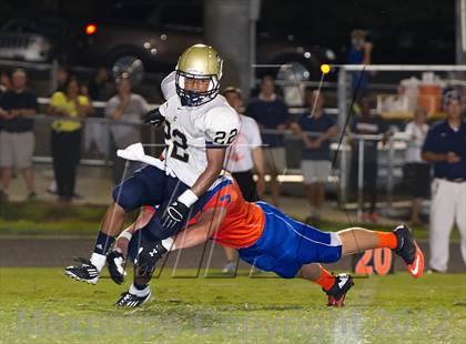 Thumbnail 3 in Marvin Ridge vs Cuthbertson photogallery.