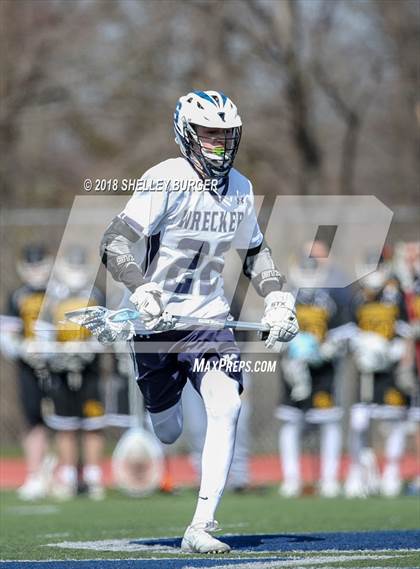 Thumbnail 2 in Staples vs St. Anthony's photogallery.