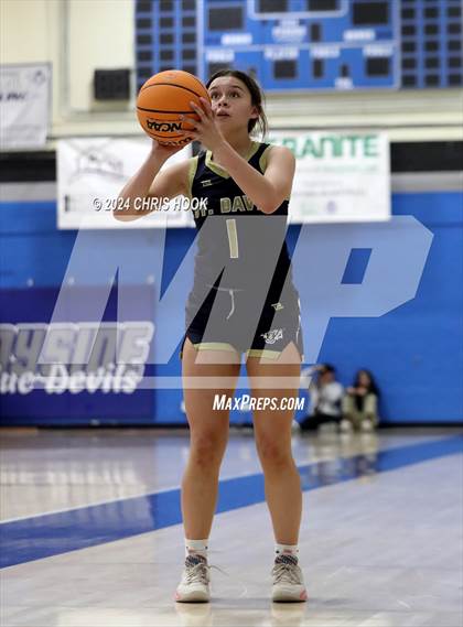 Thumbnail 1 in St. David vs Sahuaro (Inferno Invitational) photogallery.