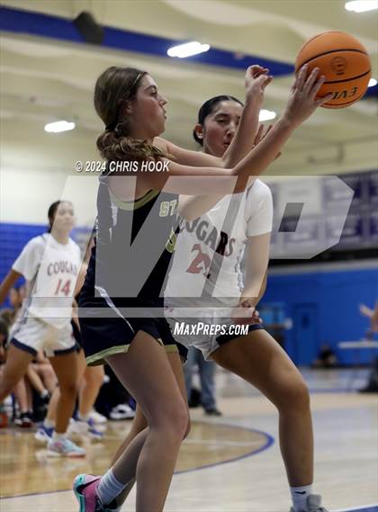 Thumbnail 3 in St. David vs Sahuaro (Inferno Invitational) photogallery.