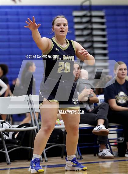 Thumbnail 2 in St. David vs Sahuaro (Inferno Invitational) photogallery.