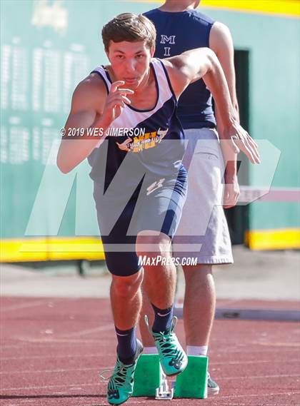 Thumbnail 1 in FVL Championships (100, 400, 800 Meter) photogallery.