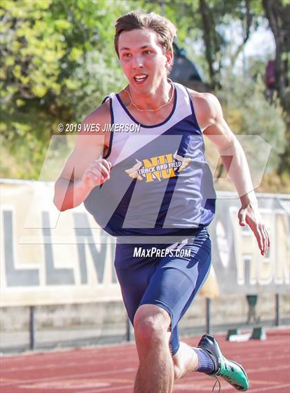 Thumbnail 2 in FVL Championships (100, 400, 800 Meter) photogallery.