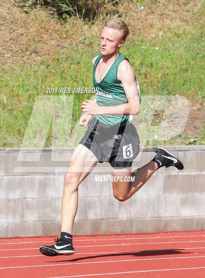 Thumbnail 2 in FVL Championships (100, 400, 800 Meter) photogallery.
