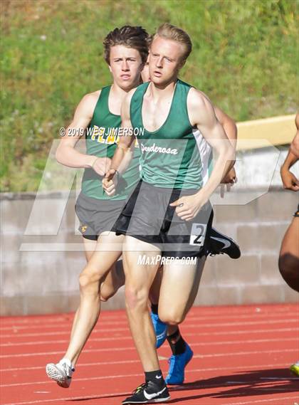 Thumbnail 2 in FVL Championships (100, 400, 800 Meter) photogallery.
