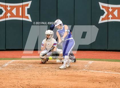 Thumbnail 2 in Coahoma vs. Rains (UIL 3A Softball Semifinal) photogallery.