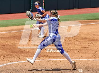 Thumbnail 1 in Coahoma vs. Rains (UIL 3A Softball Semifinal) photogallery.