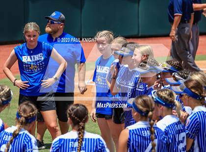 Thumbnail 2 in Coahoma vs. Rains (UIL 3A Softball Semifinal) photogallery.